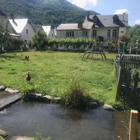 Ferienhaus Maisonnette Avec Terrasse, Jardin Et Poele A Bois